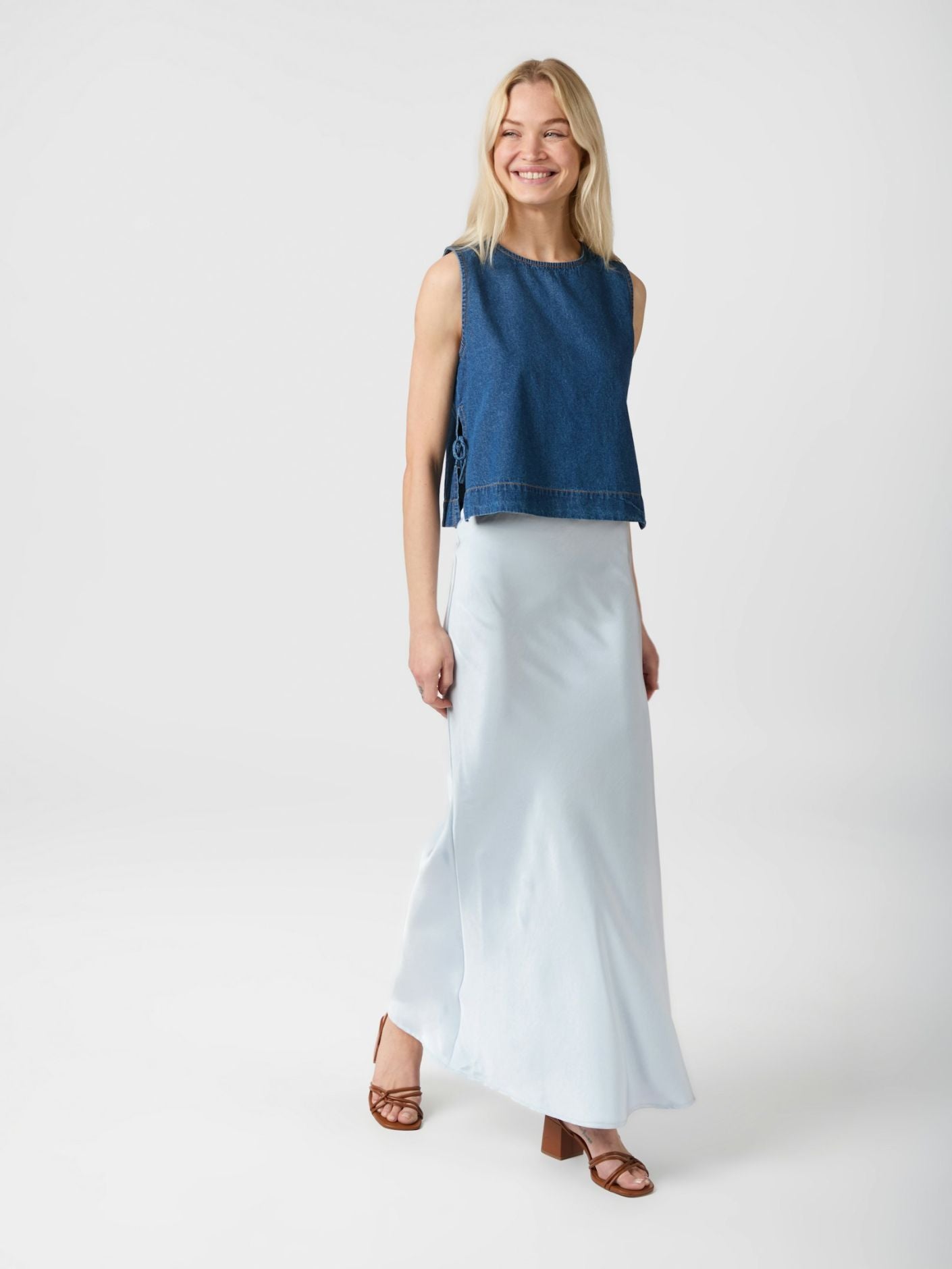 NEO NOIR SVETLANA D TOP - BLUE DENIM